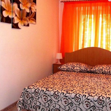 Apartment On Pyrohova 25 Vinnytsia Ngoại thất bức ảnh